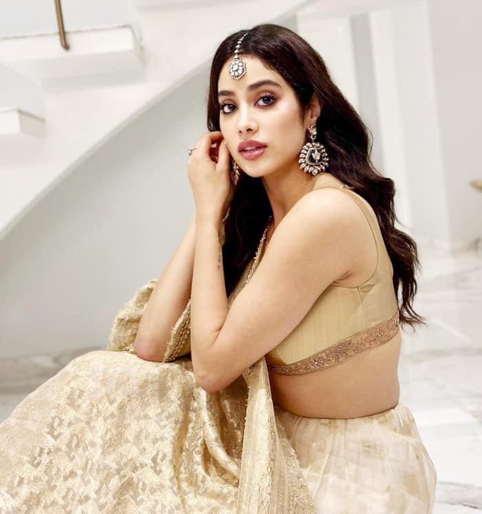 Janhvi Kapoor photos