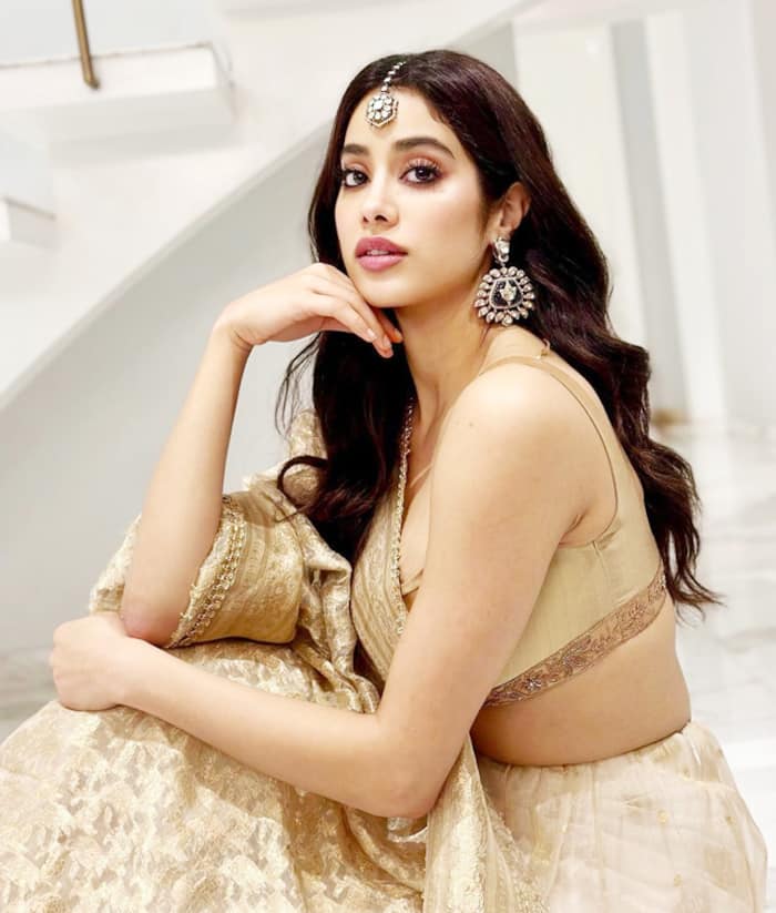 Janhvi Kapoor photos